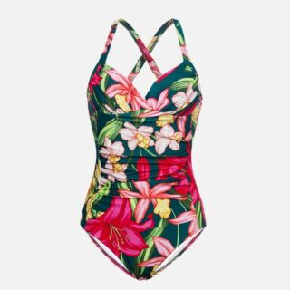 Maillot de bain une pièce à motifs fleuris sur fond blanc.