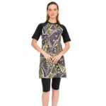 Maillot de Bain Burkini à Motifs Géométriques sur fond blanc
