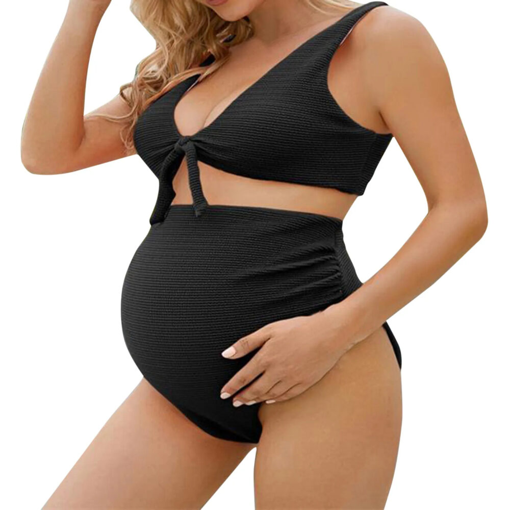 maillot-bain-grossesse-sexy-style-bikini-03 Maillot de Bain Grossesse Sexy de Style Bikini sur une femme sur fond blanc